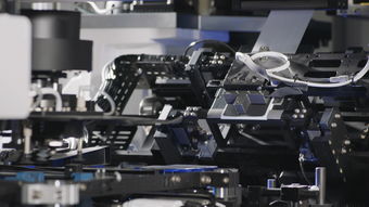 蜂巢能源车规级AI智能动力电池项目正式投产，引领电子产品智能化新浪潮